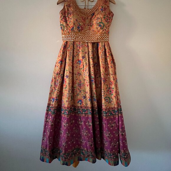 Floral Multicolor Sleeveless Dress - Picture 1 of 11